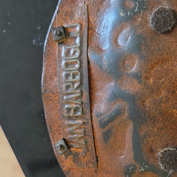 2 PIECES OF JAN BARBOGLIO METAL CRAFTS PLATE AND BOX - Picture 5 of 11